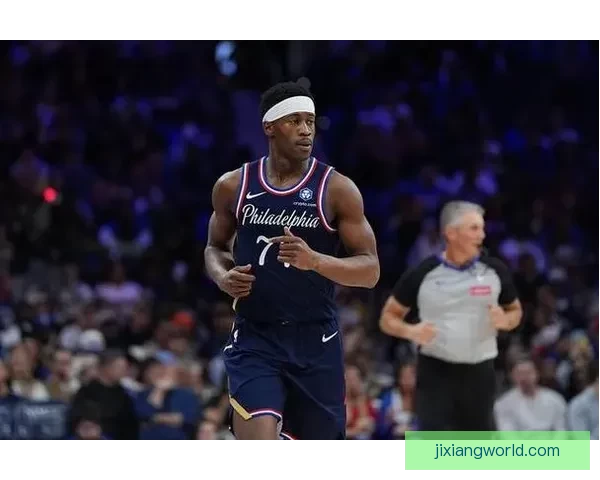 埃奇库姆伤愈复出砍下22分13篮板 76人连续两季横扫爵士 贝利贡献25分